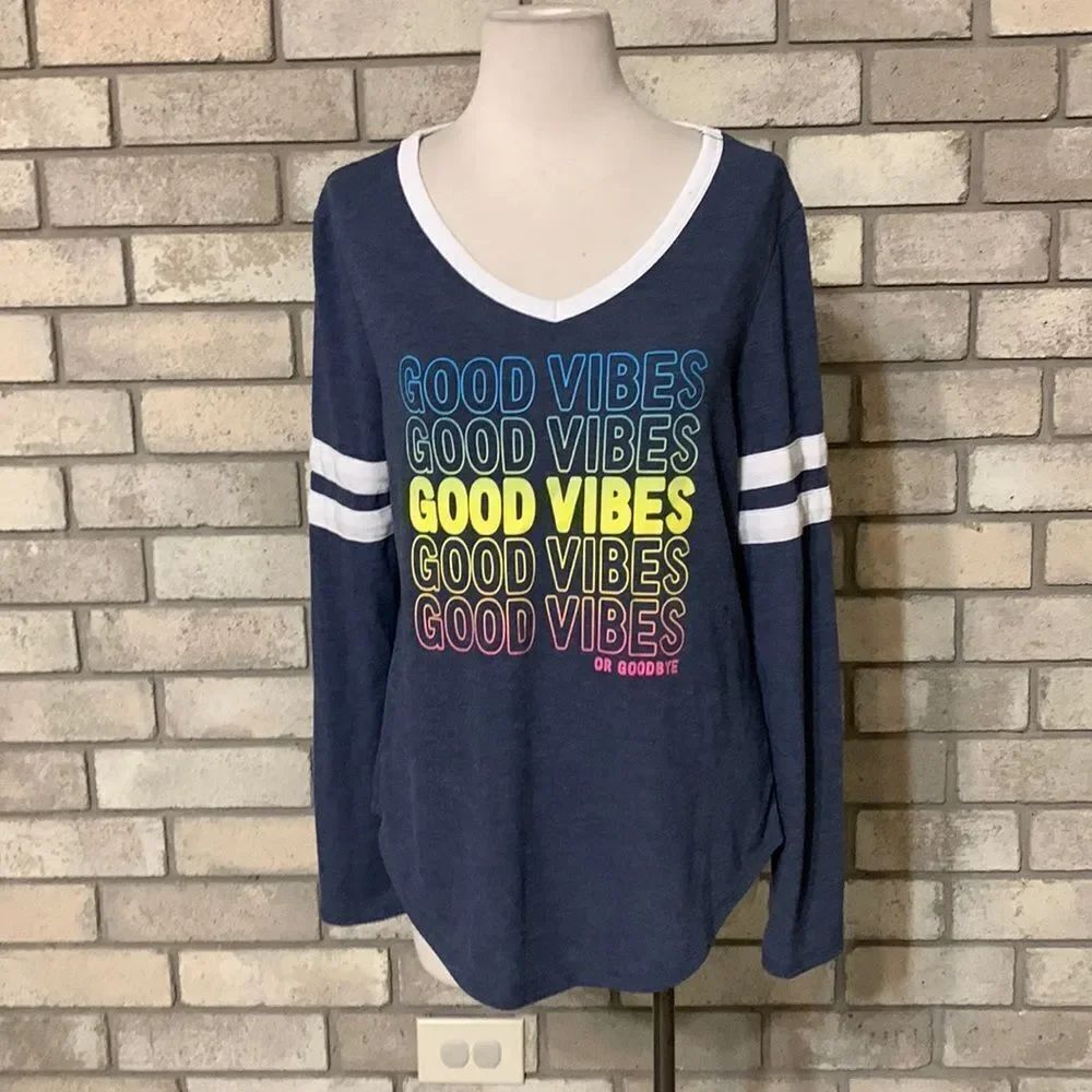 3for$20 long sleeve medium junior